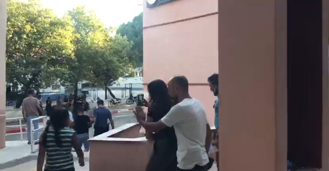 Bergama'da Uyuşturucu Operasyonu Anne ve Oğul Tutuklandı