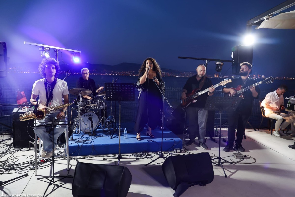 Marina Geceleri’nde bu hafta rebetika rüzgarı esecek